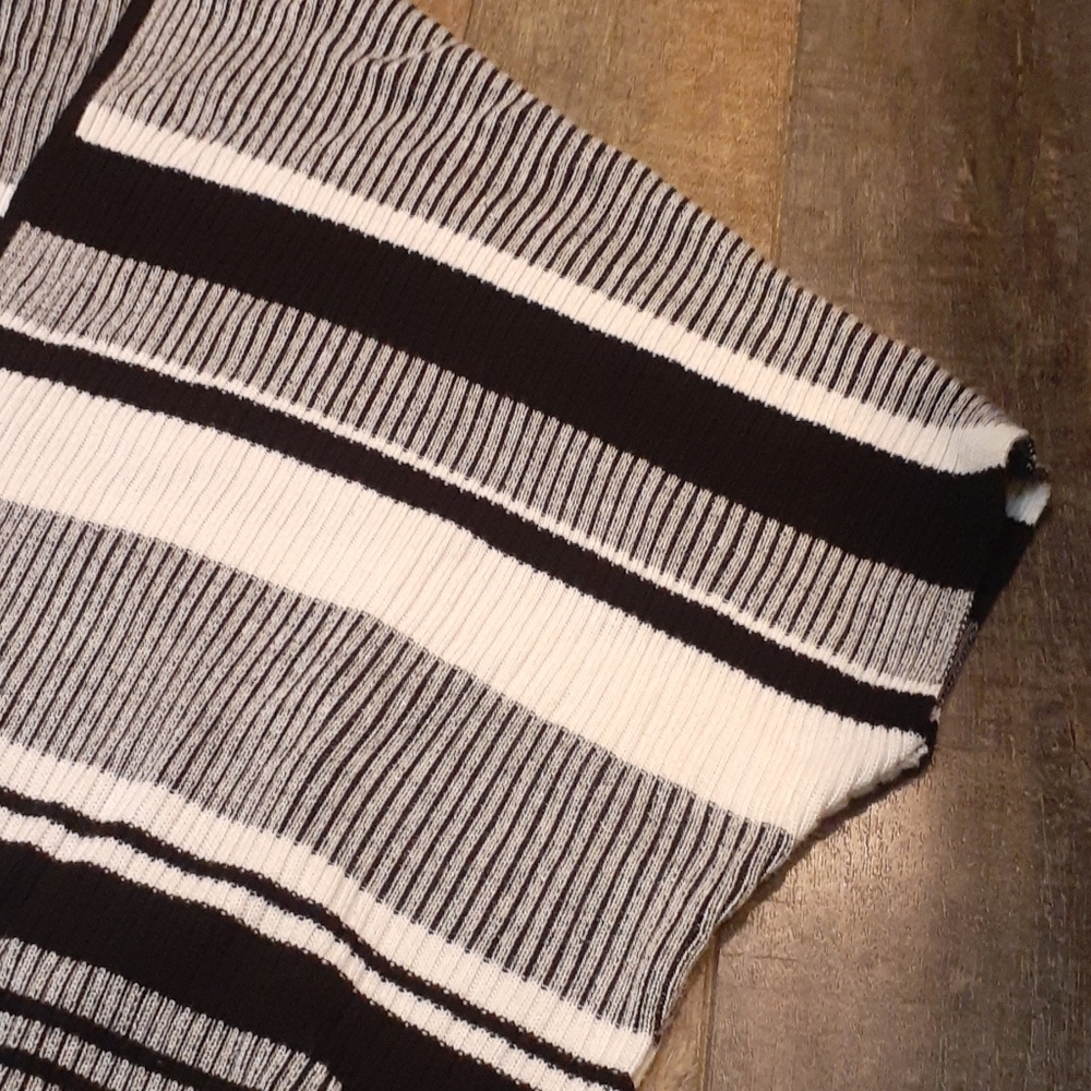 Gorgeous sweater H&M - Picture 6 of 9